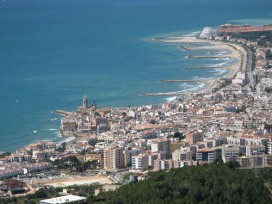 Un 28% de los 7.898 kilómetros costeros de España están ya ocupados por viviendas, infraestructuras o superficies comerciales