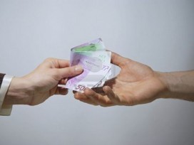 El Gobierno limitará el pago en efectivo a 1.000€
