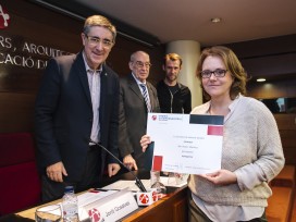 Maria del Mar Mulero gana el Premio de Emprendimiento del CAATEEB