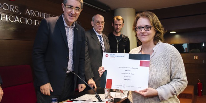 Maria del Mar Mulero gana el Premio de Emprendimiento del CAATEEB