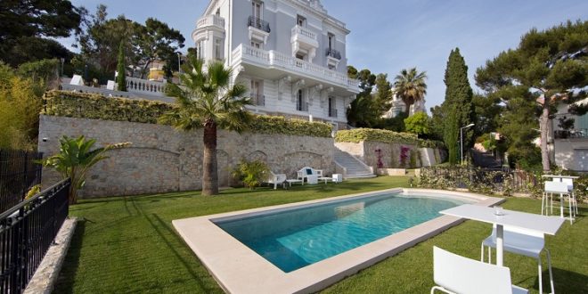 La histórica Villa Marizzina de la Costa Azul, a la venta por 27 millones de euros