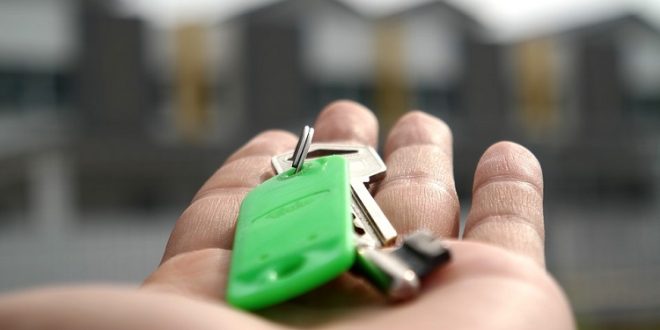 La nueva Ley Hipotecaria y su protección frente a los desahucios